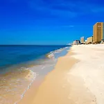 Sterling Reef 1904, 2 Bedroom, Penthouse, Beach Front, Pool, Sleeps 6