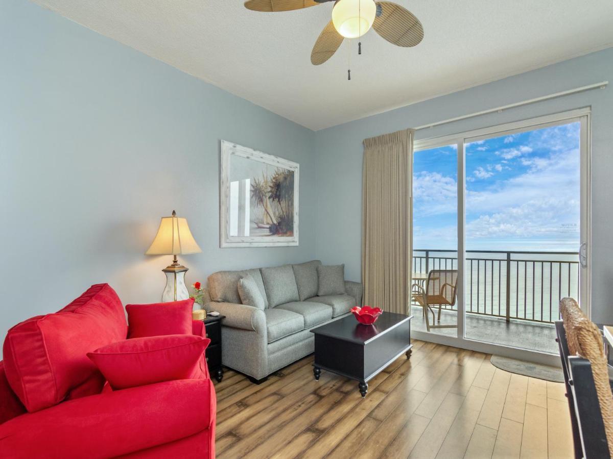 Sterling Reef 1904, 2 Bedroom, Penthouse, Beach Front, Pool, Sleeps 6 Apartment *
