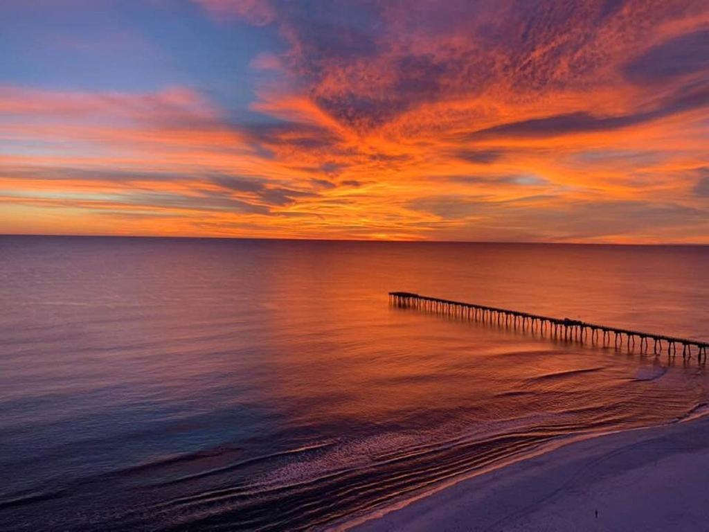 Apartment Sterling Reef 1904, 2 Bedroom, Penthouse, Beach Front, Pool, Sleeps 6 Panama City Beach
