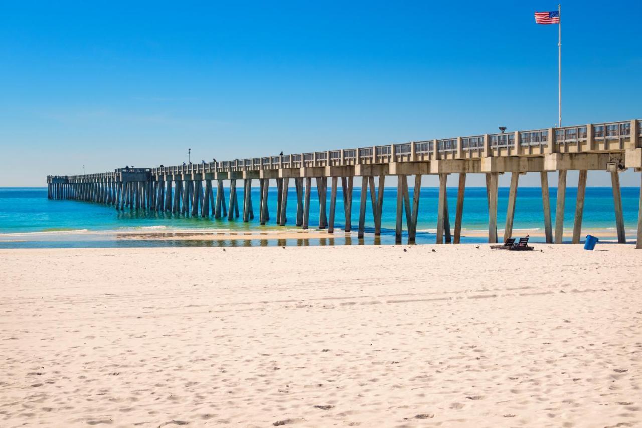 Sterling Reef 1904, 2 Bedroom, Penthouse, Beach Front, Pool, Sleeps 6 Apartment Panama City Beach